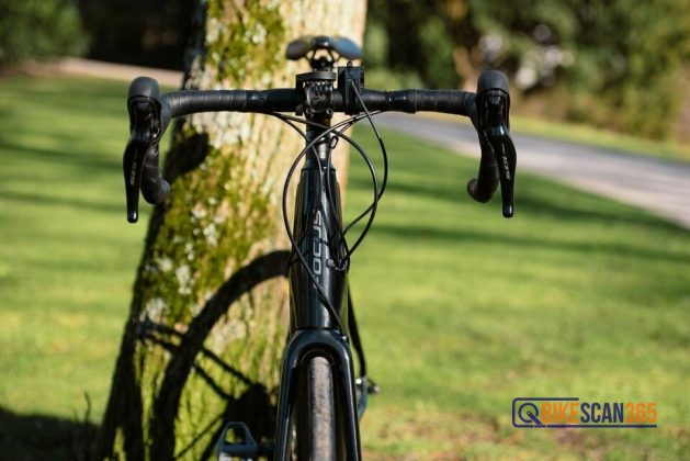 FOCUS Paralane 2 9.5 (Gravel/Corsa) E-Bike in carbonio