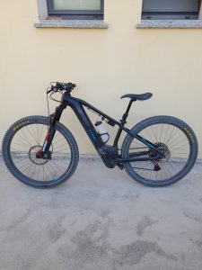 E bike Cube Reaction