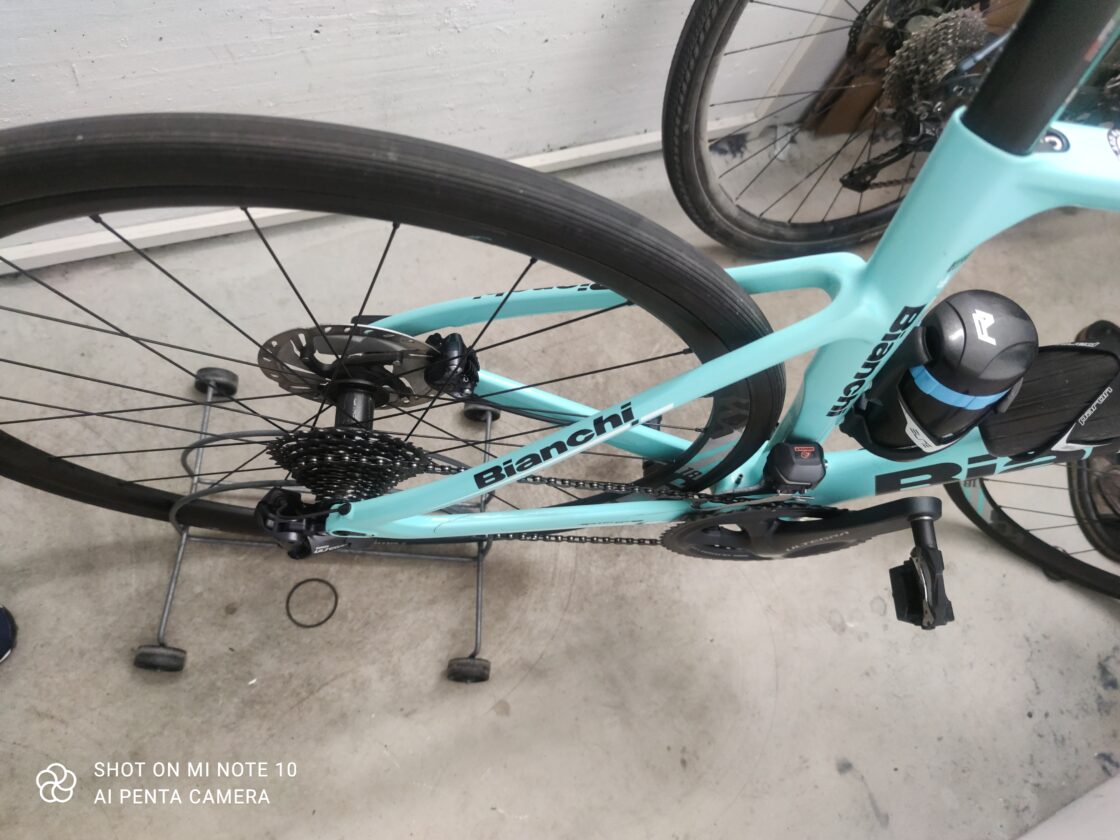 Bici carbonio cambio elettronico