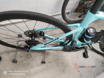 Bici carbonio cambio elettronico
