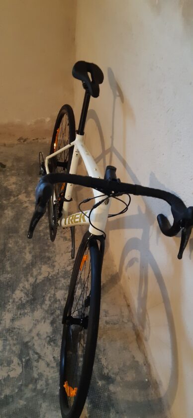 Trek Domane 2023 come nuova