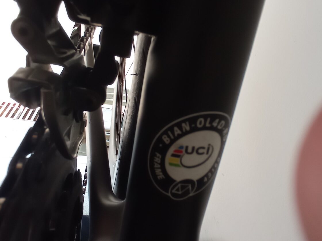 Bianchi OLTRE XR4 -Rival 2x12v.