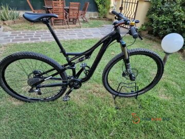 Full suspended MTB Specialized