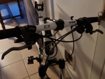 BICICLETTA BIANCHI IN CARBONIO