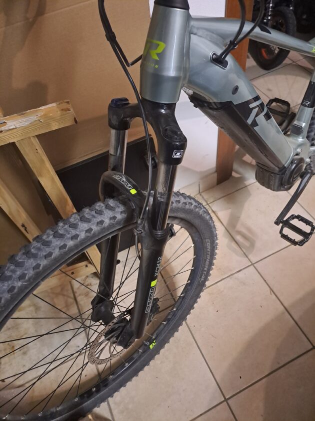 R Raymon Hardray nine 5.0