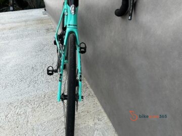 Vendo bici bianchi xr4 disc in ottime condizioni