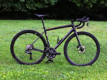 SPECIALIZED AETHOS S-WORKS Di2