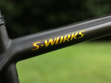 SPECIALIZED AETHOS S-WORKS Di2