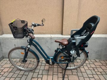 Bici città elettrica a pedalata assistita ELOPS 920E Connect telaio basso