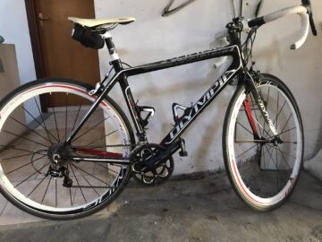 Olympia karbo race light