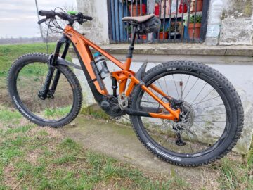 Vendo MTB e-bike Giant Reign E+3