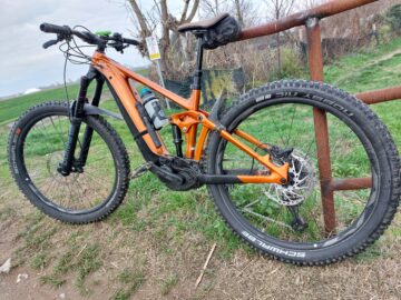 Vendo MTB e-bike Giant Reign E+3