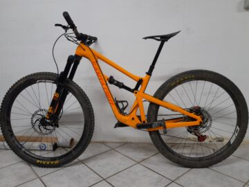 Santacruz Hightower small