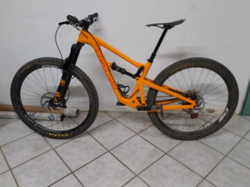 Santacruz Hightower small