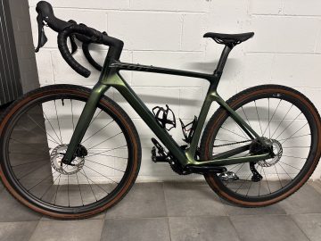 Scott Addict gravel 30