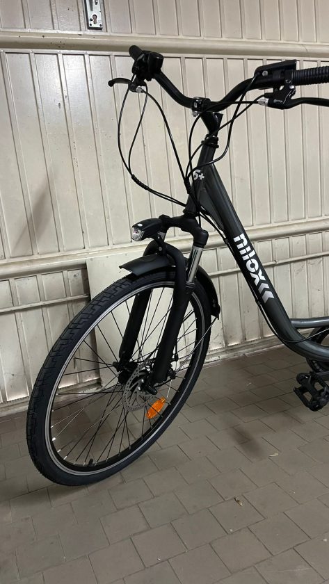 Vendo bicicletta elettrica nuova.
