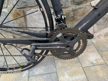 Bici da strada in carbonio