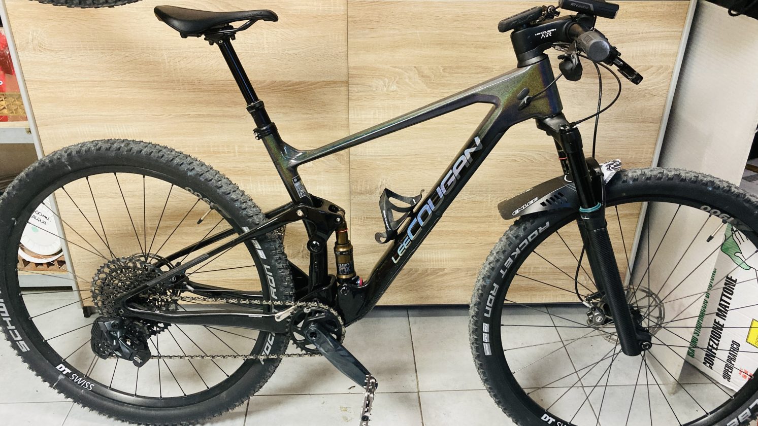 leecougan crossfire air 428