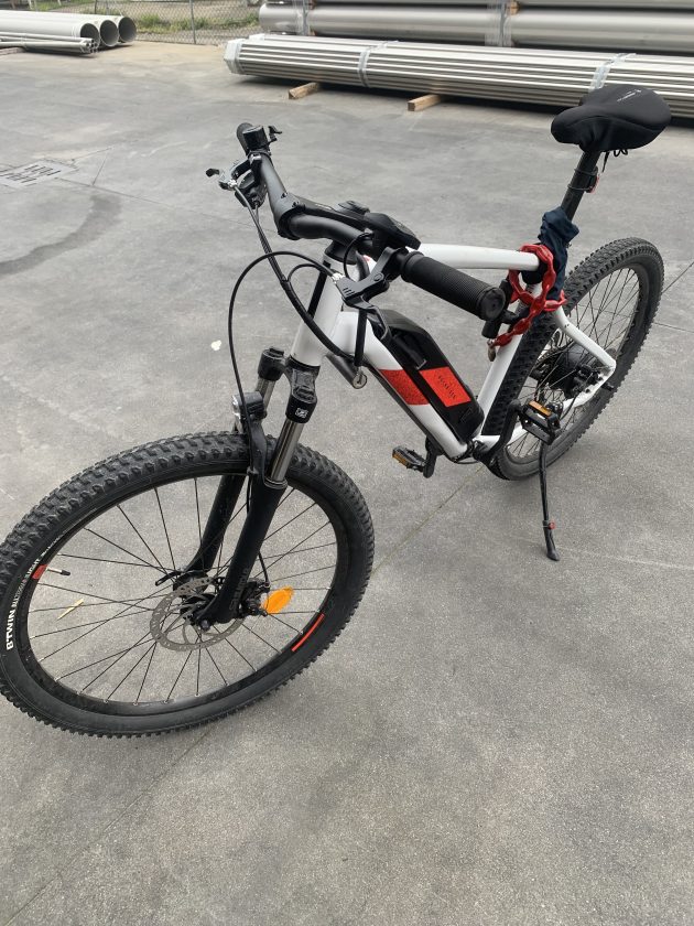 Bicicletta elettrica pedalata assistita comprata il 23/08/23 solo 8 mesi di usò eccellente stato