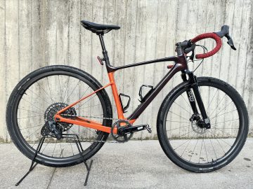 GIANT Revolt X Advanced Pro 1
