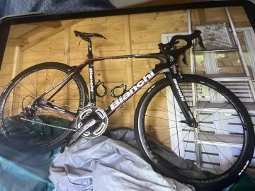 Bianchi infinito CV carbonio Di2 11V