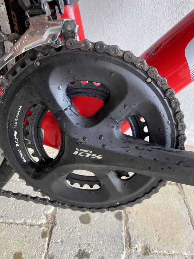 Bici Focus Izalco Race Carbonio