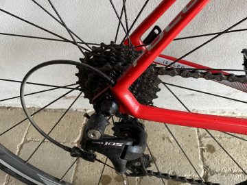 Bici Focus Izalco Race Carbonio