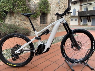WHITE E-180 Works MX