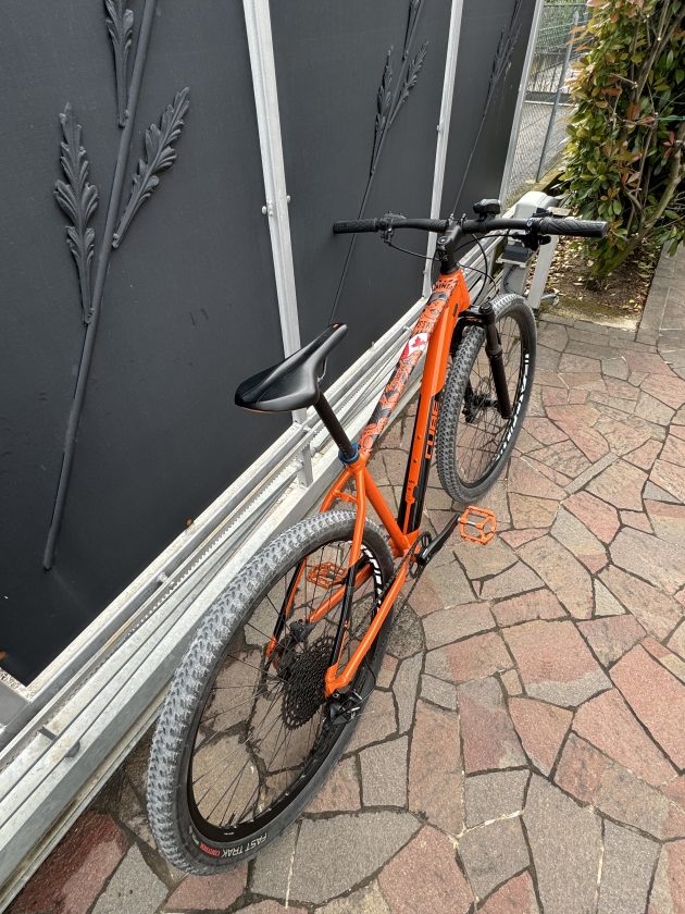 vendesi mtb cube acid 29