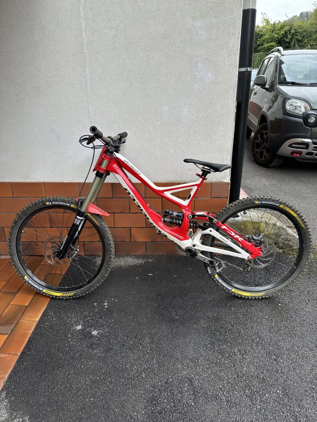 Specialized Demo 8 DH