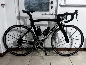 Vendo bici da corsa full carbon Pinarello