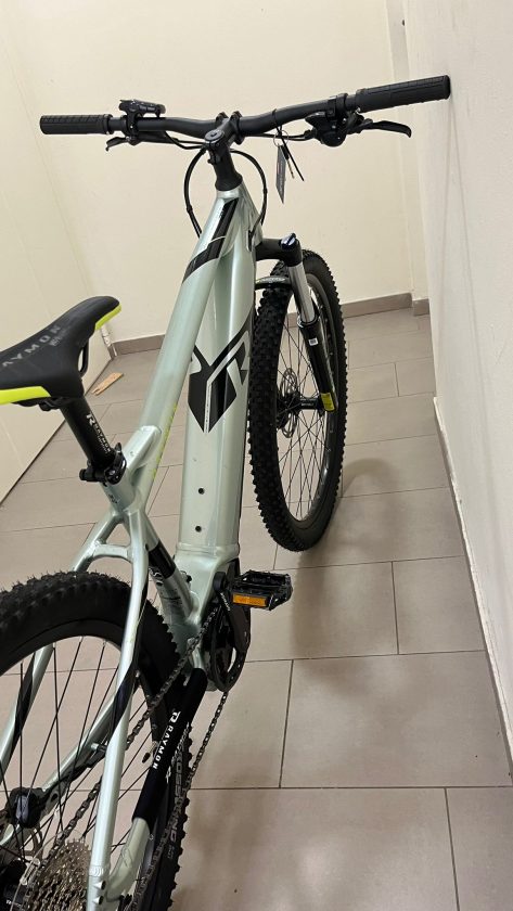 Bici elettrica  R Raymon