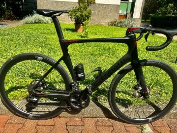 Bicicletta da corsa Guerciotti Eureka Air Disc