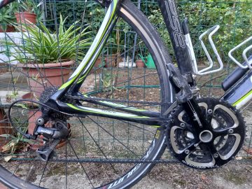 Bici da corsa strada Cannondale Synapse Carbonio