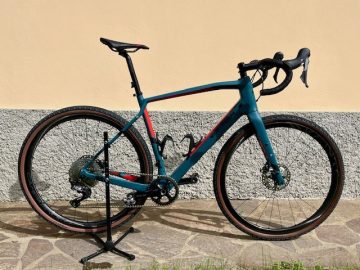 BICI GRAVEL WILIER TRIESTINA JENA Taglia L + RUOTE CAMPAGNOLO LEVANTE