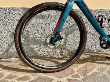 BICI GRAVEL WILIER TRIESTINA JENA Taglia L + RUOTE CAMPAGNOLO LEVANTE