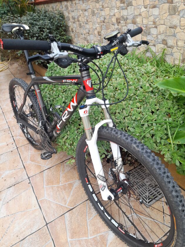 MTB 26 in alluminio superleggero, peso 11.5 kg nessun lavoro da fare