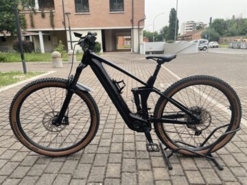 Cube Stereo Hybrid 140 hpc Race 625