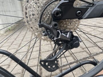 Cube Stereo Hybrid 140 hpc Race 625